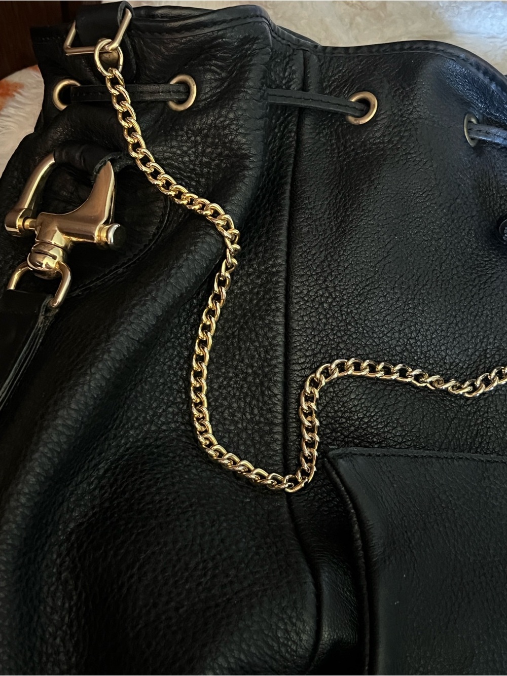Vintage BALLY Thick Soft Slouchy Black Pebbled Premium Leather Bucket Bag XL - Picture 3 of 16